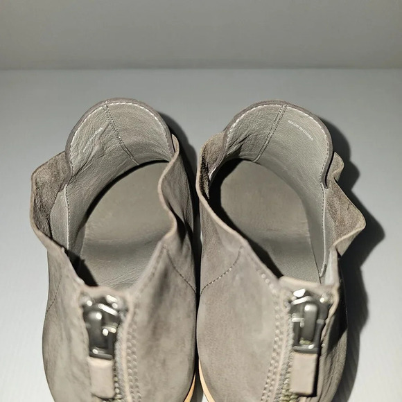 NEW Eileen Fisher Ember Low Ankle Bootie Women 10 Taupe Brown Leather Block Heel - Picture 8 of 13